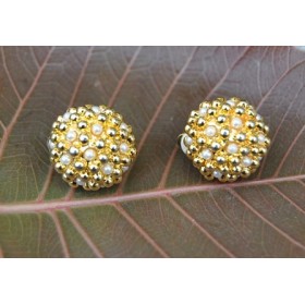 Delicate Pearl and Gold Beads Stud